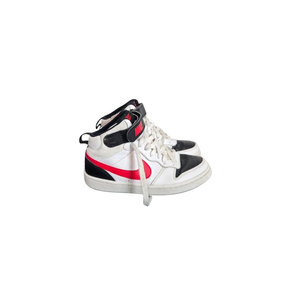 Nike Court Borough Mid 2 Size 4Y